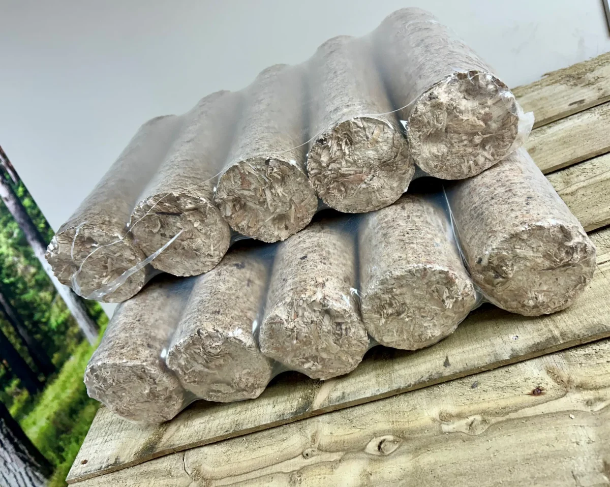 BRIQUETTES9.02 3920f410 3d52 4d1b 8fb2